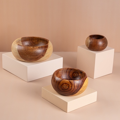 [127] Nambe wooden bowls